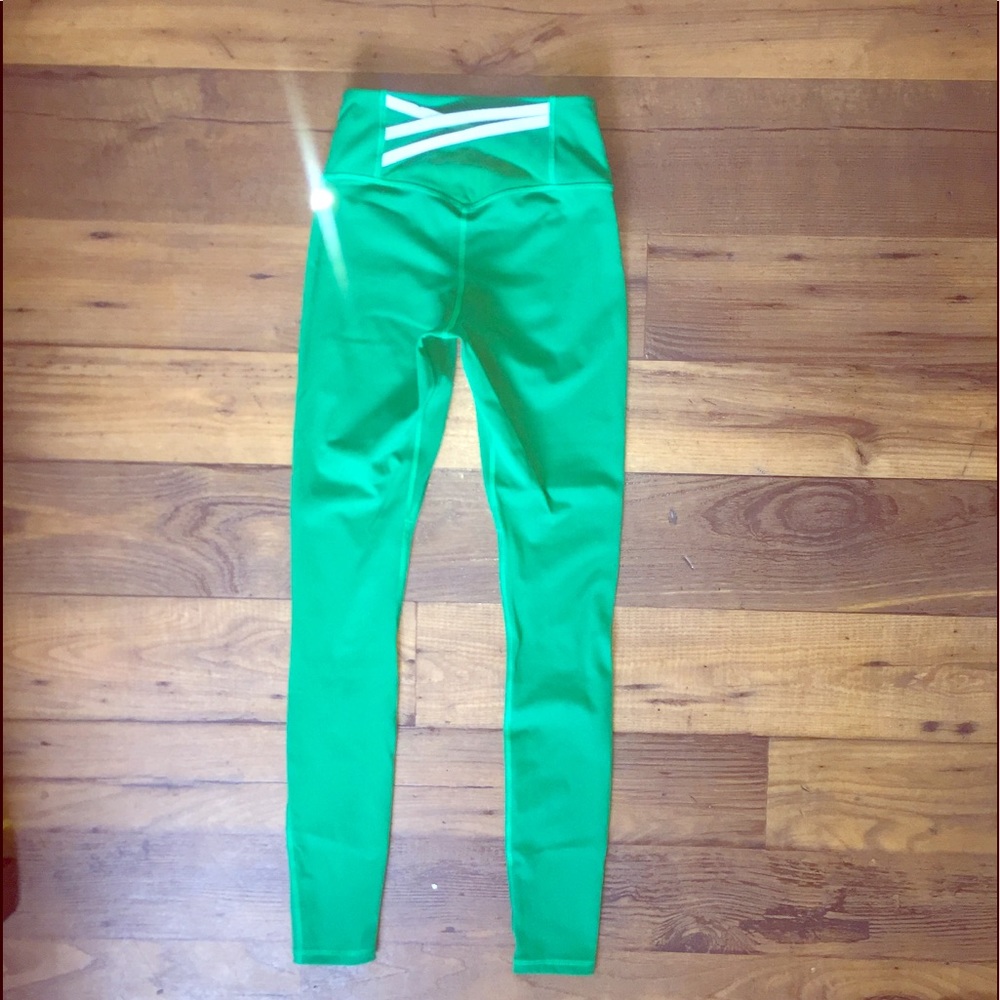 Fabletics lime green (xs) leggings w/mesh